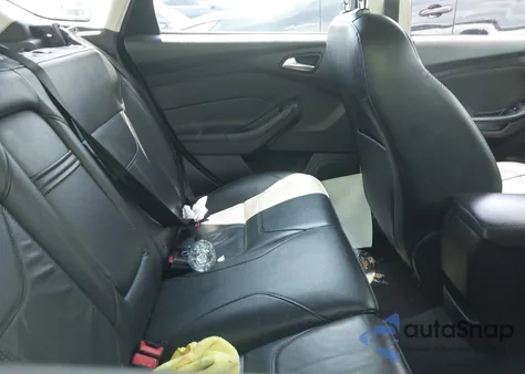 2016 Ford Focus Se from USA, damaged, VIN 1FADP3K24GL354440